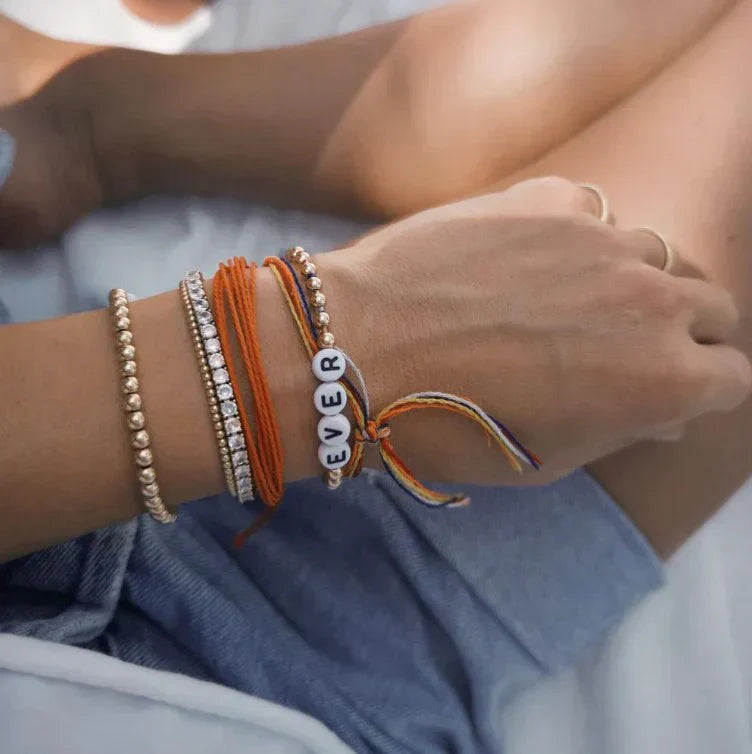 The Only 3 Pieces of Jewelry You Need for Your Vacation